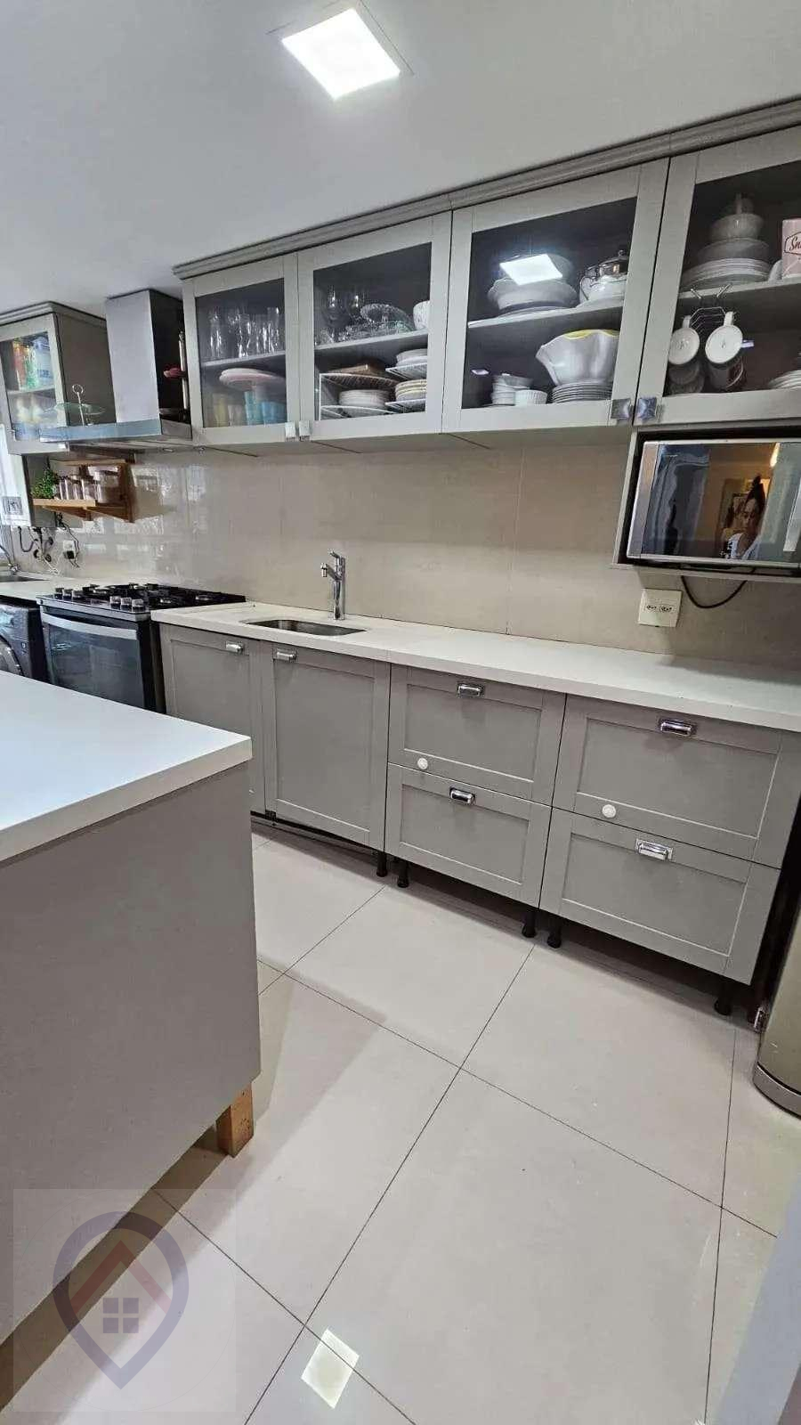 Apartamento à venda, no Condomínio Barra Village House & Life, , Recreio dos Bandeirantes, com 2 quartos, 74m² - Luggare Soluções Imobiliárias
