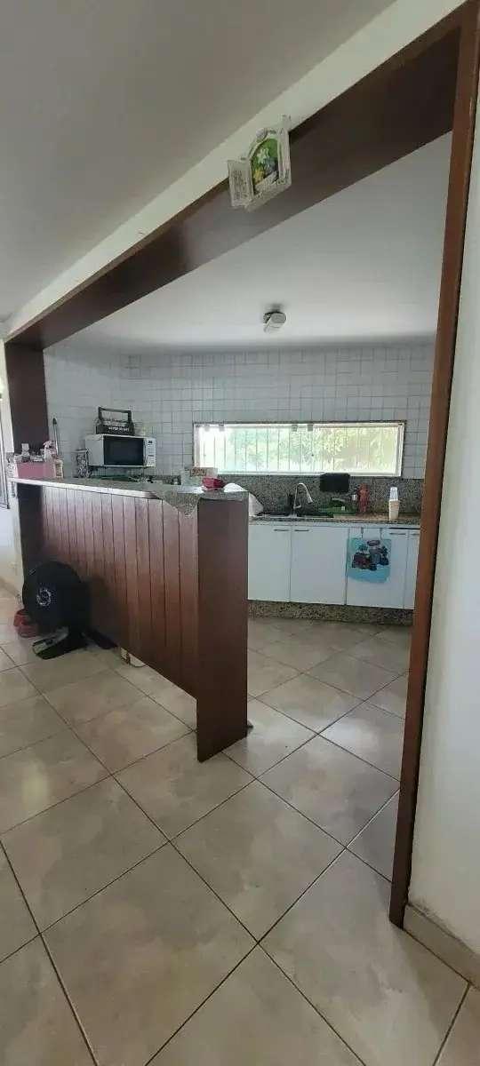 Casa integrada à natureza em terreno de 2.000m2 - Luggare Soluções Imobiliárias