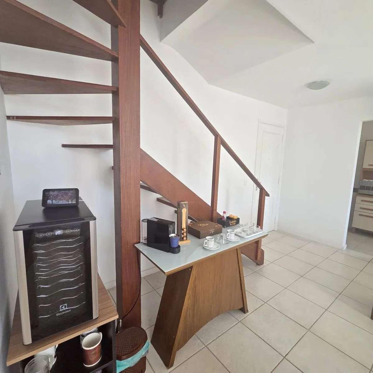 Cobertura à venda, no San Remo em Rio de Janeiro, Recreio dos Bandeirantes, com 2 quartos, 117m² - Luggare Soluções Imobiliárias