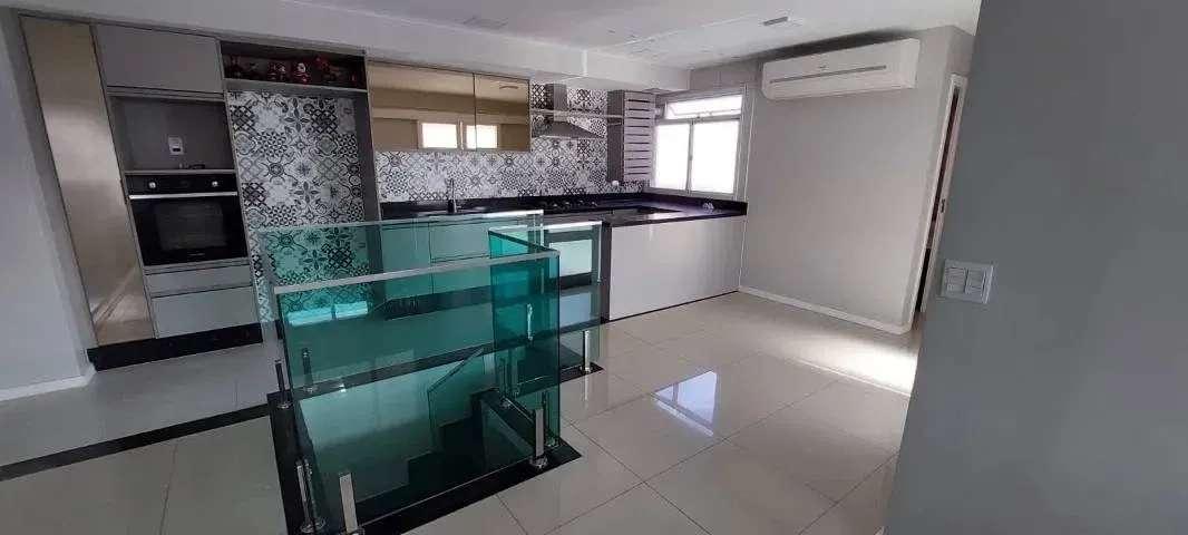 Cobertura à venda, no Barra Village Prime em Rio de Janeiro, Recreio dos Bandeirantes, com 3 quartos, 174m² - Luggare Soluções Imobiliárias