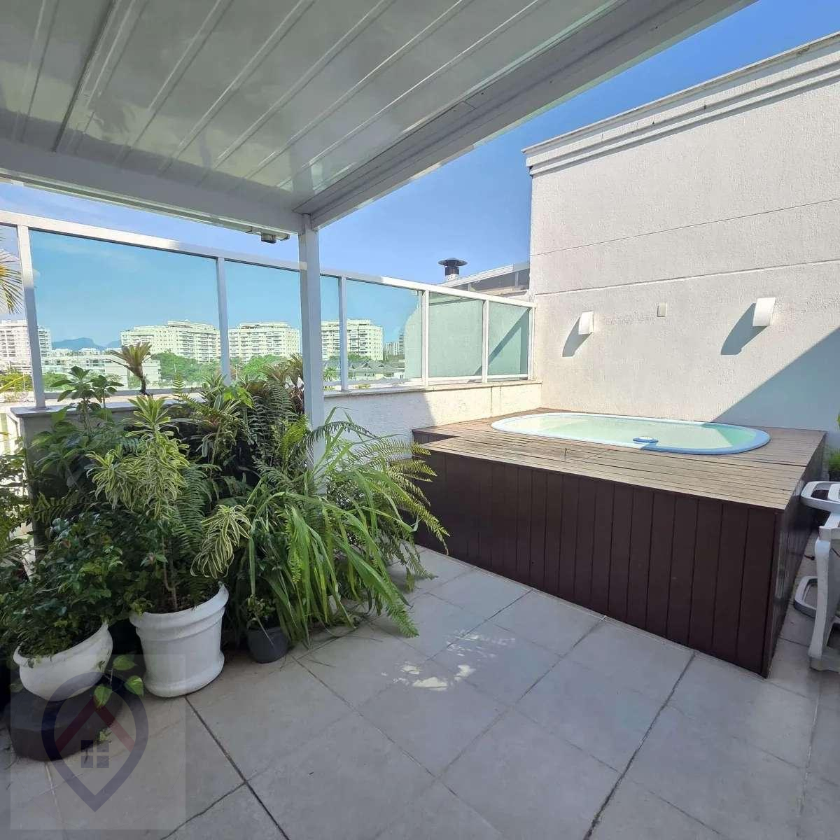 Cobertura à venda, no Condomínio Barra Village House & Life,  em Rio de Janeiro, Recreio dos Bandeirantes, com 3 quartos, 137m² - Luggare Soluções Imobiliárias