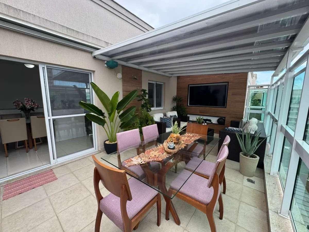 Cobertura Duplex em Condomínio Resort - Luggare Soluções Imobiliárias